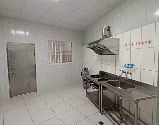 東港堤岸旁環境佳大平房 - Image 9