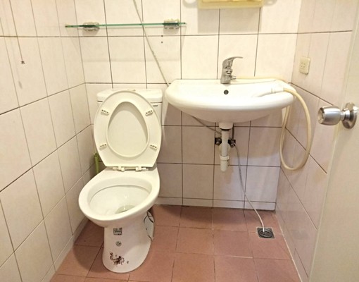 免费三和路三段4樓2套6坪7仟 - Image 13