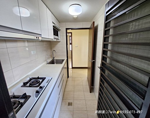 瑷丁堡面中庭電梯兩房【105/1/1起可賞屋,請先預約】 - Image 3