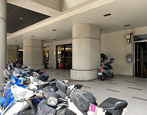 可申請租屋補貼家電俱齊全木質地版24保全 - Image 15