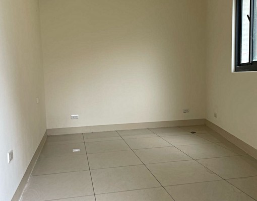 超大空間透天出租 - Image 3