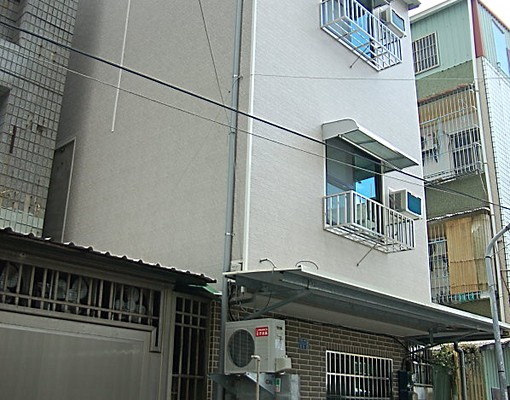 光華夜市後巷內安靜套房包電視網路 - Image 9