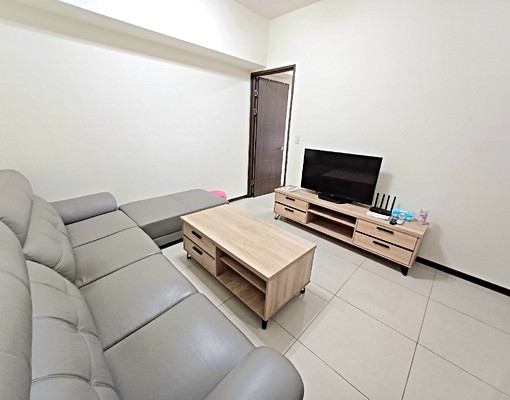 金富街電梯2房家電全包含管理費跟汽車機械車位 - Image 1