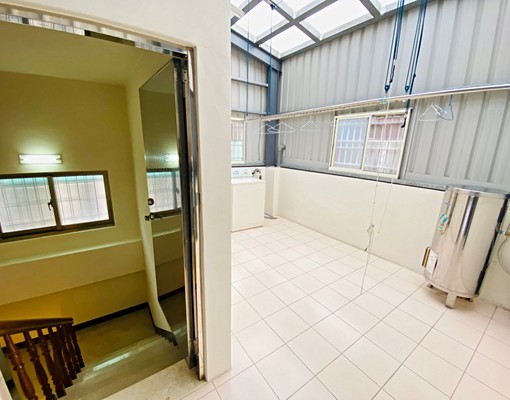 透天別墅3+3房大主臥更衣室★有車庫露台戶★可寵可報稅神明廳 - Image 3