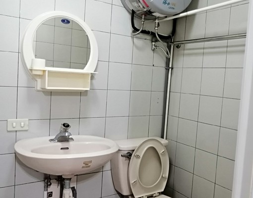 全配獨立亮麗大套房 - Image 2