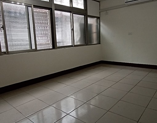 可租補格局正方全新整裡 - Image 2