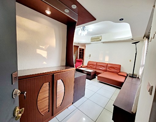 可養貓~關新商圈生活機能好屋況新有平面車位 - Image 4