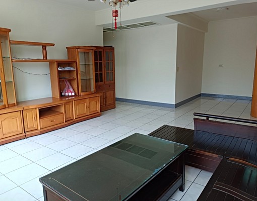 石牌國中小學區低樓層房二衛住商傅翠芬 - Image 4