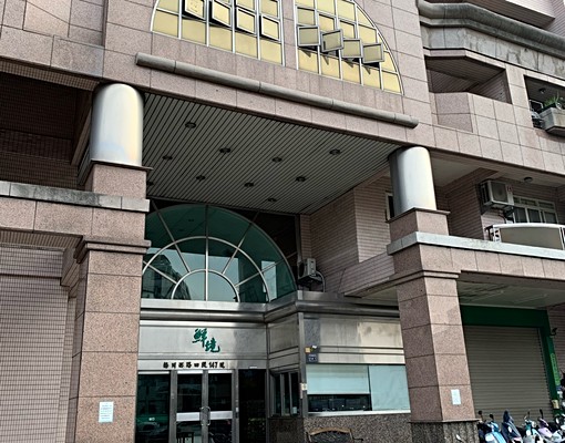 鮮境大樓稀有2樓獨立陽台套房 - Image 5