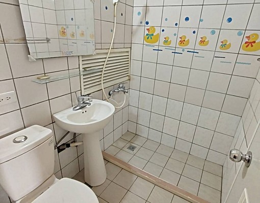 廚房可開伙有獨立洗衣機及大客廳城隍廟遠百 - Image 12