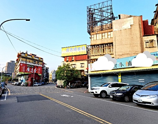 店面黃金角窗面寬,住辦倉皆宜,門口可停車 - Image 2