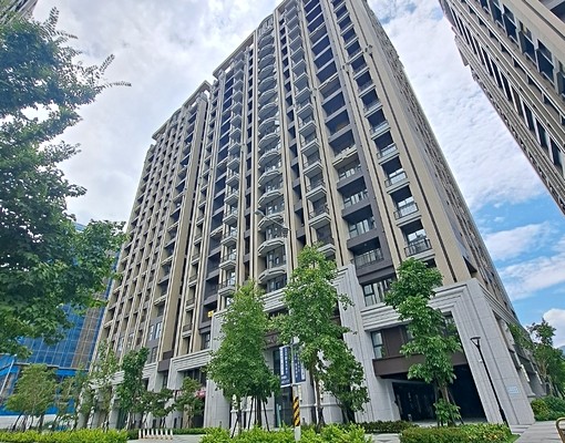 金城舞獨立陽台大套房+車位平面式(可炊) - Image 4