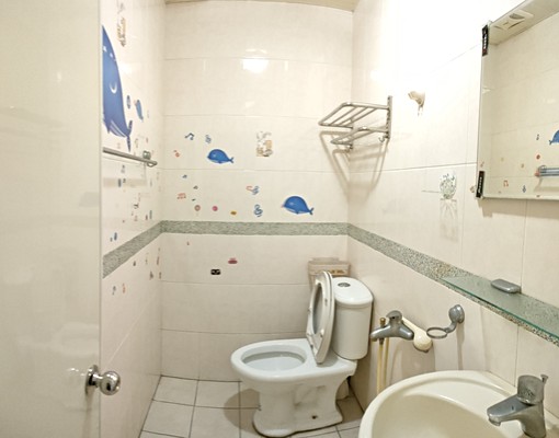 捷運中和站步行5分鐘大3房2衛靜巷明亮方正/租補談/社宅勿擾 - Image 7