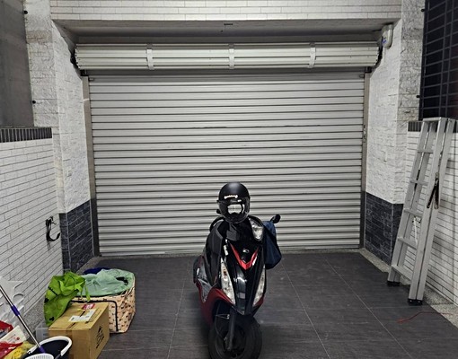 四樓透天,6年新屋。 - Image 3