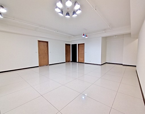 專營青埔租屋/近A18高鐵/採光佳2+1房/附平面汽車位. - 591租屋網 - Image 4