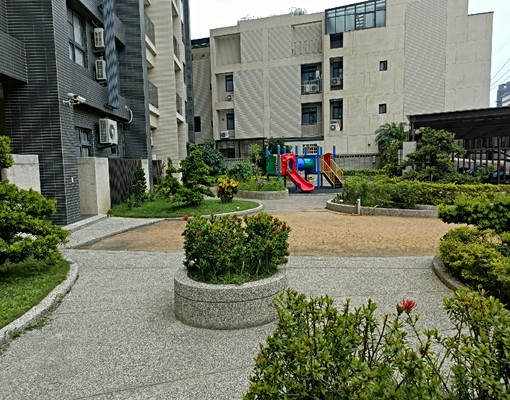 獨立時尚簡約電梯套房春田賞社區出租 - Image 9