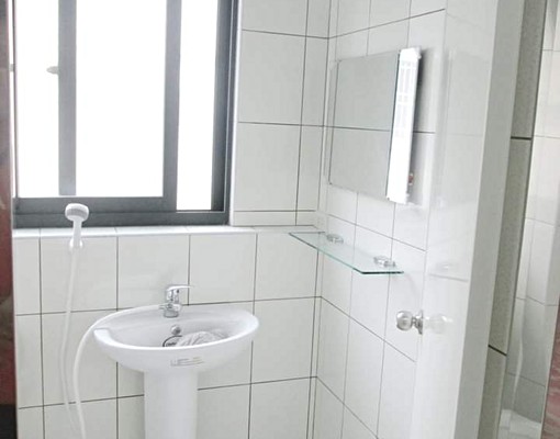 免仲費三樓3-2大套房(降價特惠9000 - Image 14