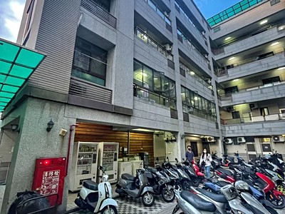 專簽~大葉大學首選電梯四套金雞母