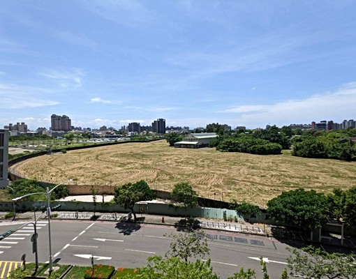 亞灣區景觀4房陽光情人明星學區 - Image 2