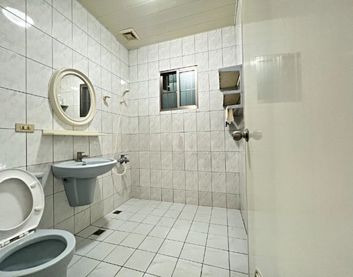 大信街自住店面兩相宜門口可停車 - Image 12