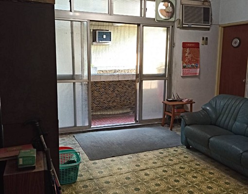 植物園附近,合租一半分享.限公教學生,位忠義實驗小學旁 - Image 4