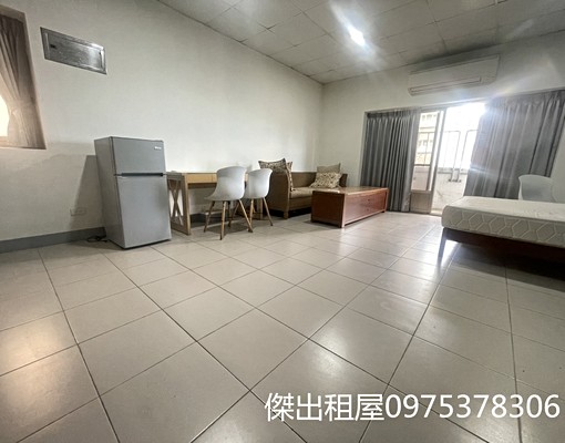 傑出租屋/南崁中心大套房,陽台獨洗 - Image 4