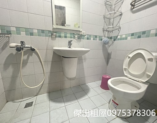 傑出租屋/南崁中心大套房,陽台獨洗 - Image 5
