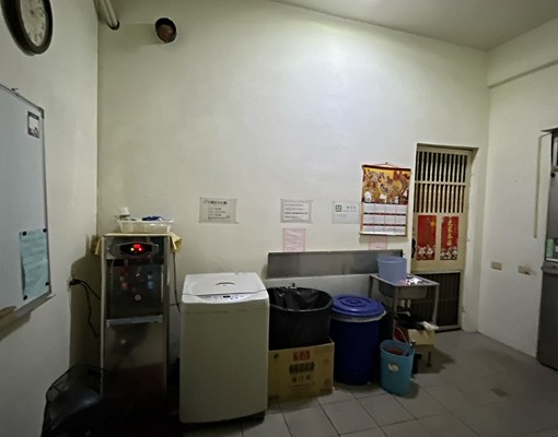 重慶路何厝國小旁健康套房含網路第四台水100電6元 - Image 9