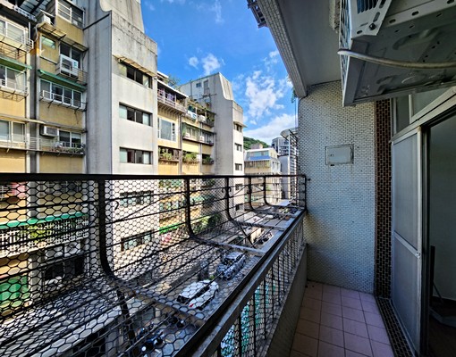樂業街靜巷｜三房方正明亮｜生活機能便利 - Image 1