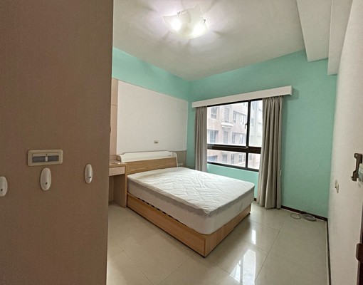 租金含車位北大邊間簡配兩房平車,可租補 - Image 2