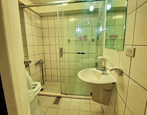 宏國大鎮稀有雅房近汐科，國道 - Image 5