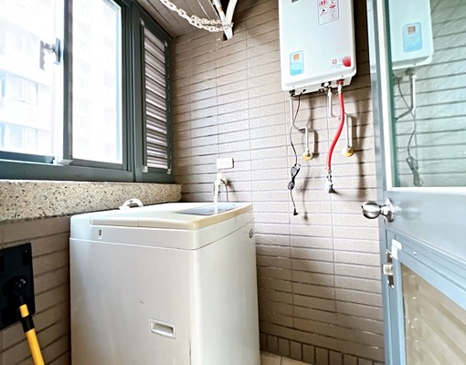 可租補五期捷運旁家樂福市政凱悅一大房屋況佳 - Image 6