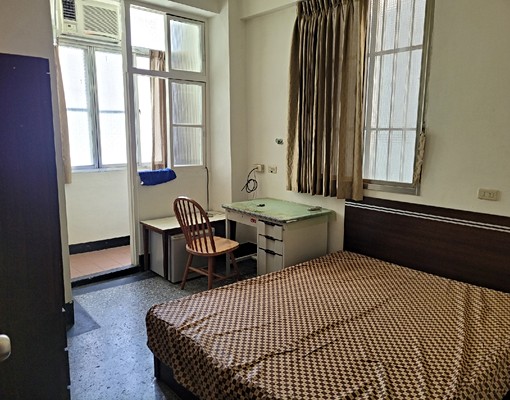 台中西屯逢甲套房出租文華高中生活商圈 - Image 4