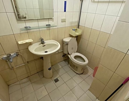 免仲費.近喜來登/高鐵大遠百電梯冷氣 - 591租屋網 - Image 3