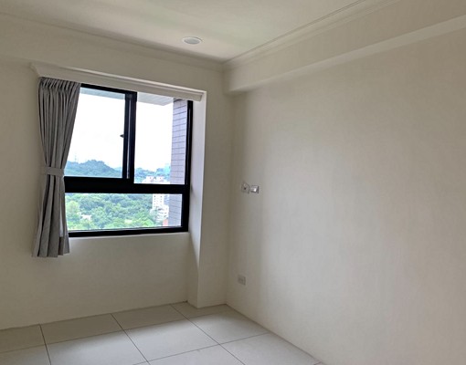 屋主自租🏠免仲介費❣️,可租補🌳美麗山林🌳全新景觀三房 - Image 5