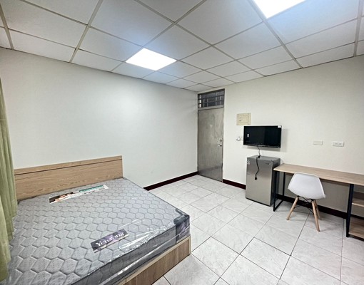 全新整修全新家電佳里鬧區獨立套房 - Image 3