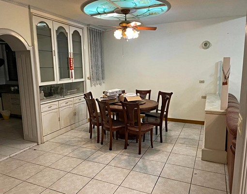 中央新村稀有邊間整棟別墅出租 - Image 4