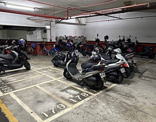 自租幸福路「維也納花園」重裝潢乾淨-稀有 - Image 8