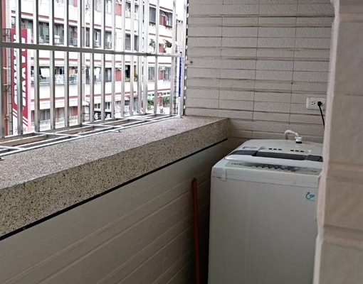 高科大獨立大陽台洗衣機學生套房 - Image 6