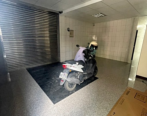 近後站/工業區全新套房免爬樓梯室內機車位 - Image 6