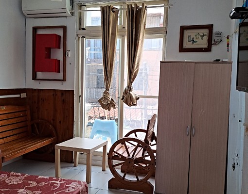 七星潭附近大汉兩房(含水电冷氣費用另計) - Image 1