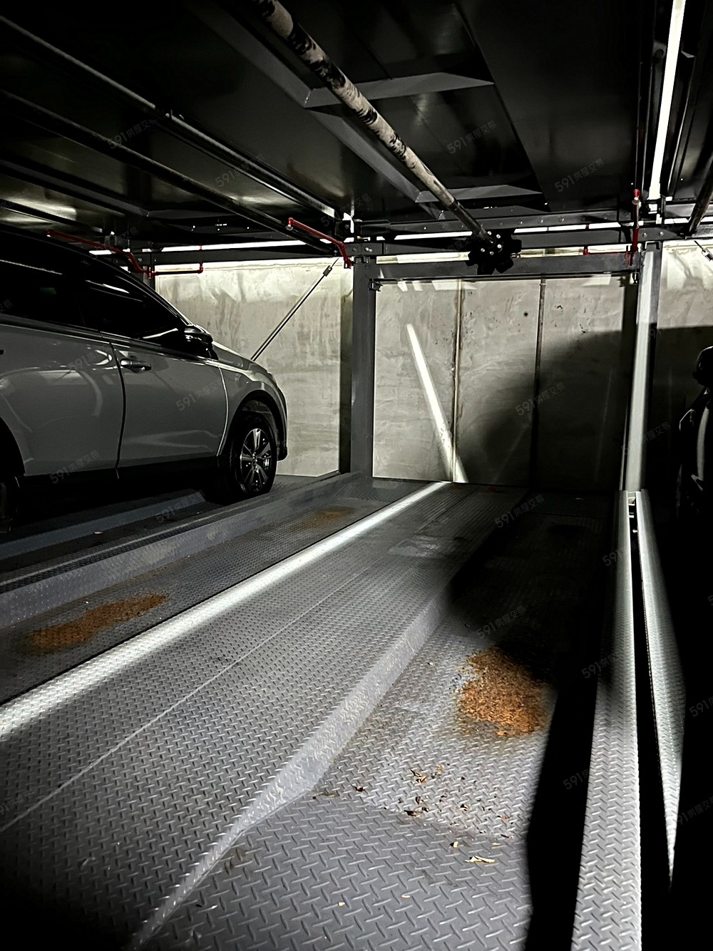 機械車位可停休旅車