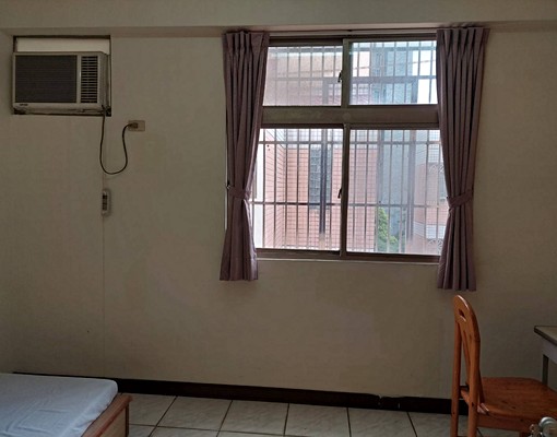 秀泰文心、中山醫大附近雅房出租(近豐樂公園) - Image 3