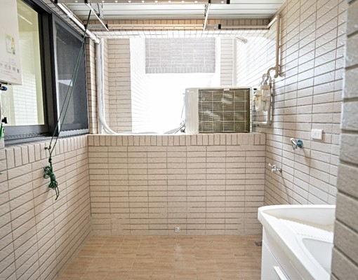 菁科次頂樓全新美三房平車|適合滿裝備的家庭 - Image 10