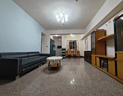 社宅🏠自由二富國公園電梯三房近巨蛋文藻📞愛窩 - Image 2