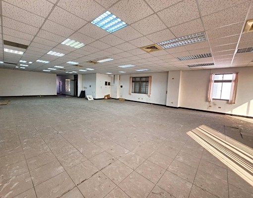 廣東路商業大樓 - Image 1