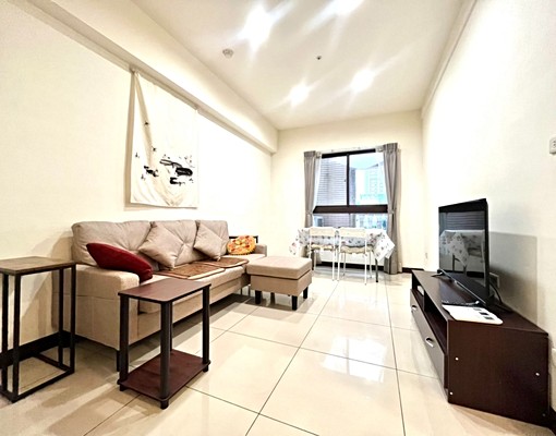 春城大砌超大露台二房~歡迎短期租客~大家房屋楊亭雲 - Image 1