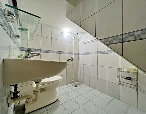 安和路一段公園旁*套房出租可申請補助 - Image 5