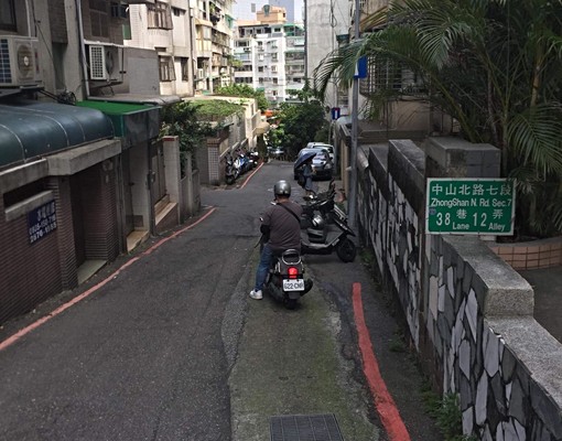 天母車位每月只要3800 - Image 5