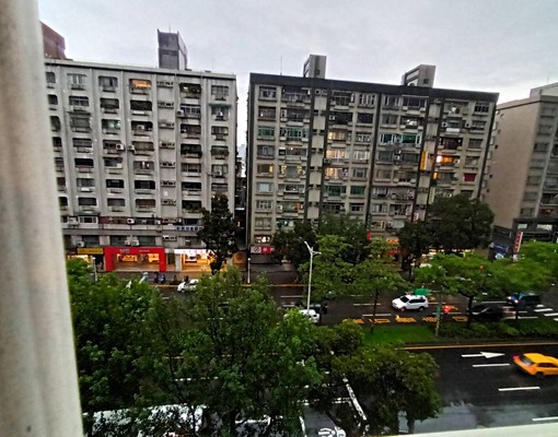 Sogo電梯高級套房獨立洗衣機/房仲勿擾 - Image 8
